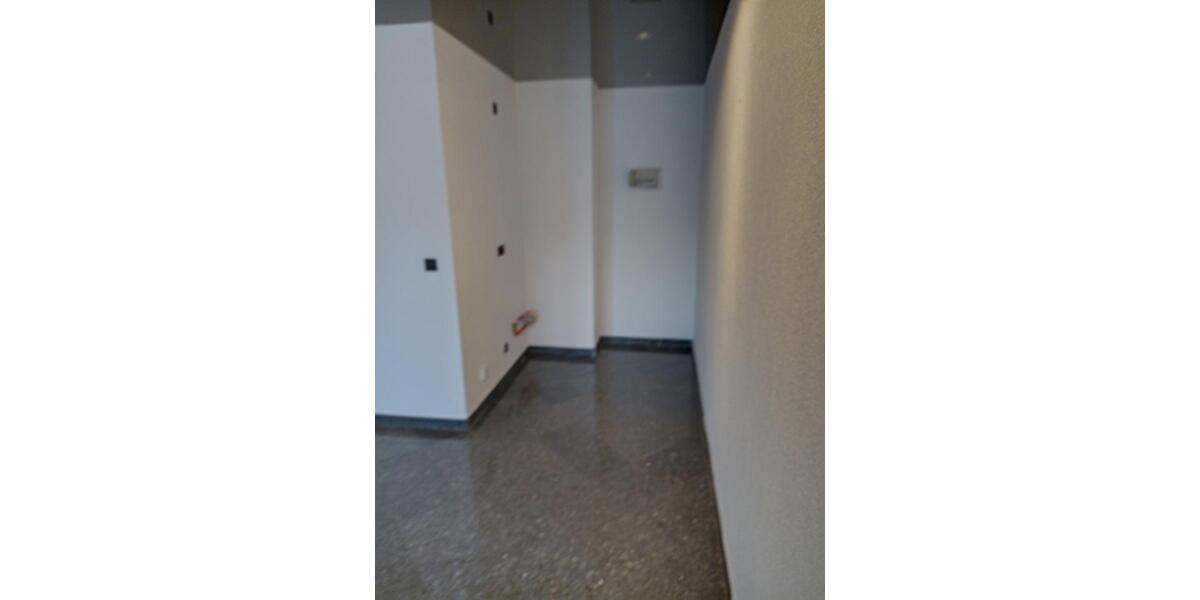 Mannheim Schwetzingerstadt 1ZKBB und 4Tiefgaragenstellplätze 1 zimmer