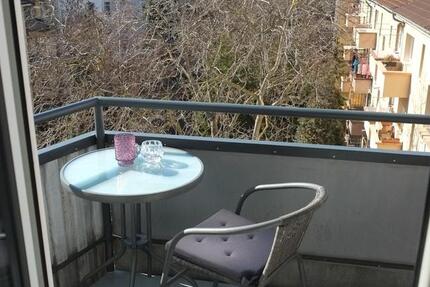 Sehr schöne, helle, gepflegte 2 Zi-Whg. mit EBK und Balkon zum 01.03.2026 zu vermieten 2 zimmer