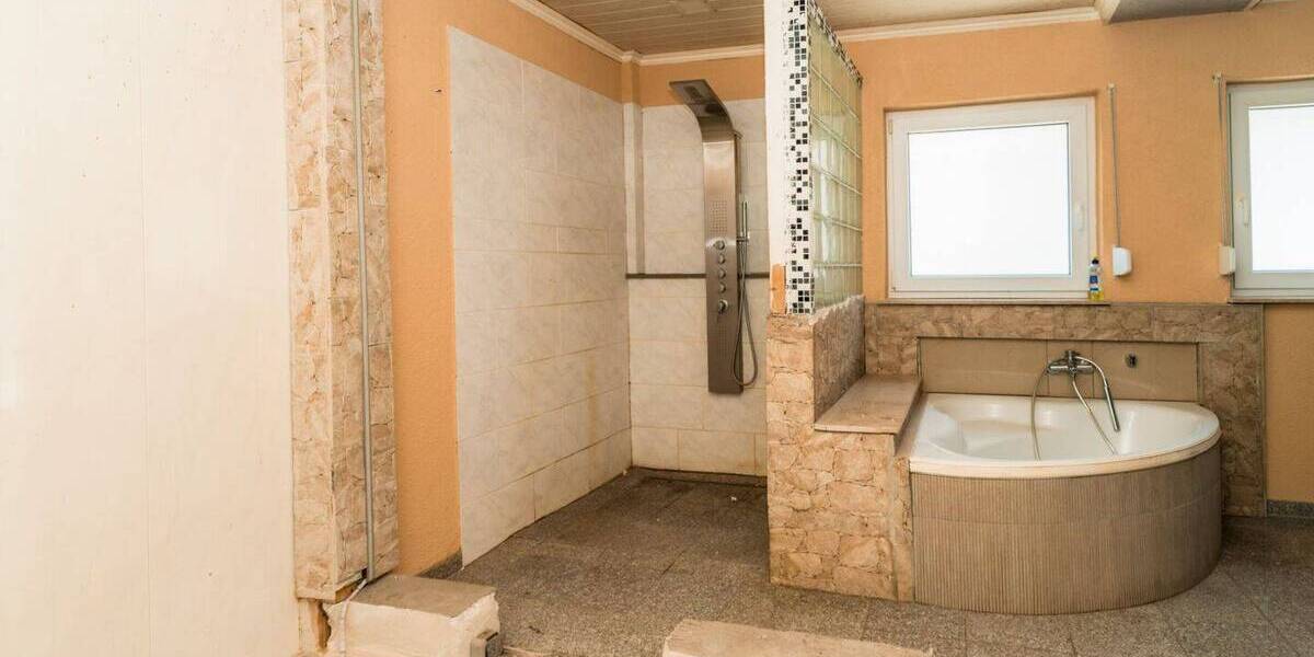 Doppelhaushälfte Neulußheim - 5 Zimmer, 168 m&sup2;, 369.000&euro; | Angebot:26805147