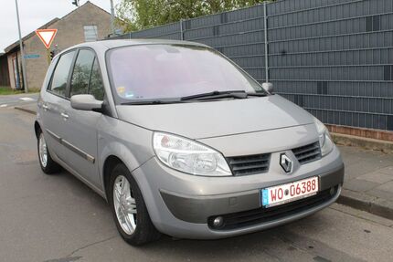 Renault Scenic 155.000 km 2.850 &euro; Worms-Pfeddersheim 67551