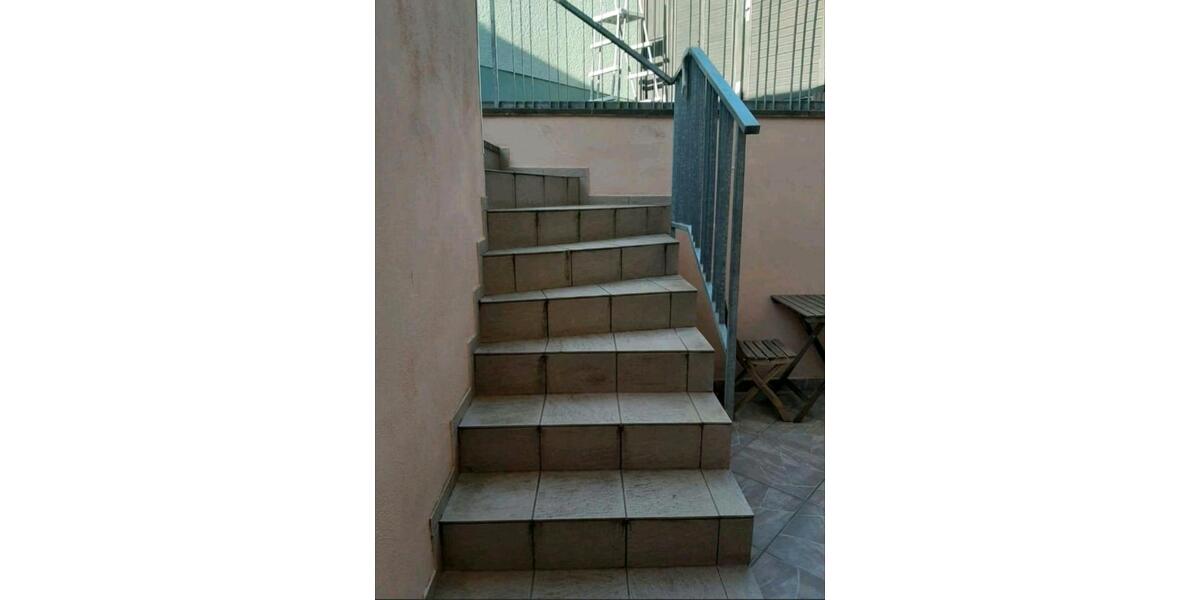 Helle Souterrainwohnung in Neuhausen 1ZKB mit Stellplatz und EBK 1 zimmer