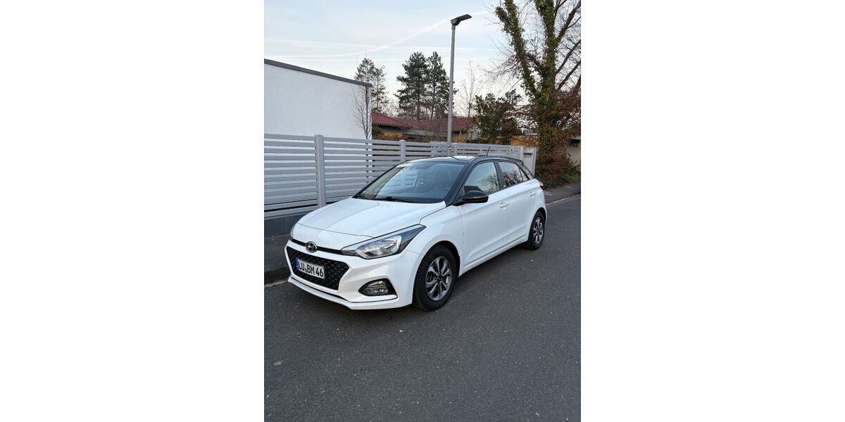 Hyundai i20 64.100 km 14.500 &euro; Ludwigshafen 67067