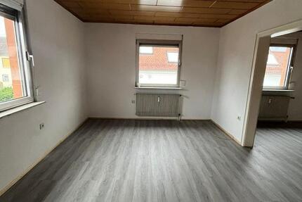 Gepflegte 3-Zimmer-Wohnung im 1. OG in Neustadt a.d.W. Lachen-Spe 3 zimmer