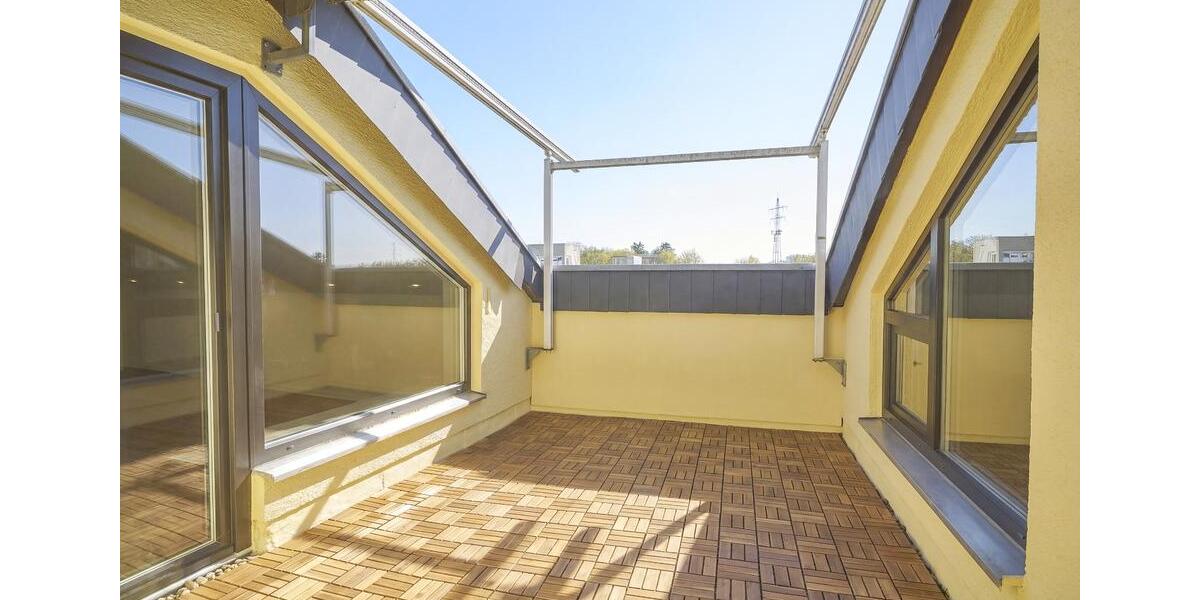 Dachgeschoßwohnung Schwetzingen - 4 Zimmer, 91 m&sup2;, 336.000&euro; | Angebot:26111010