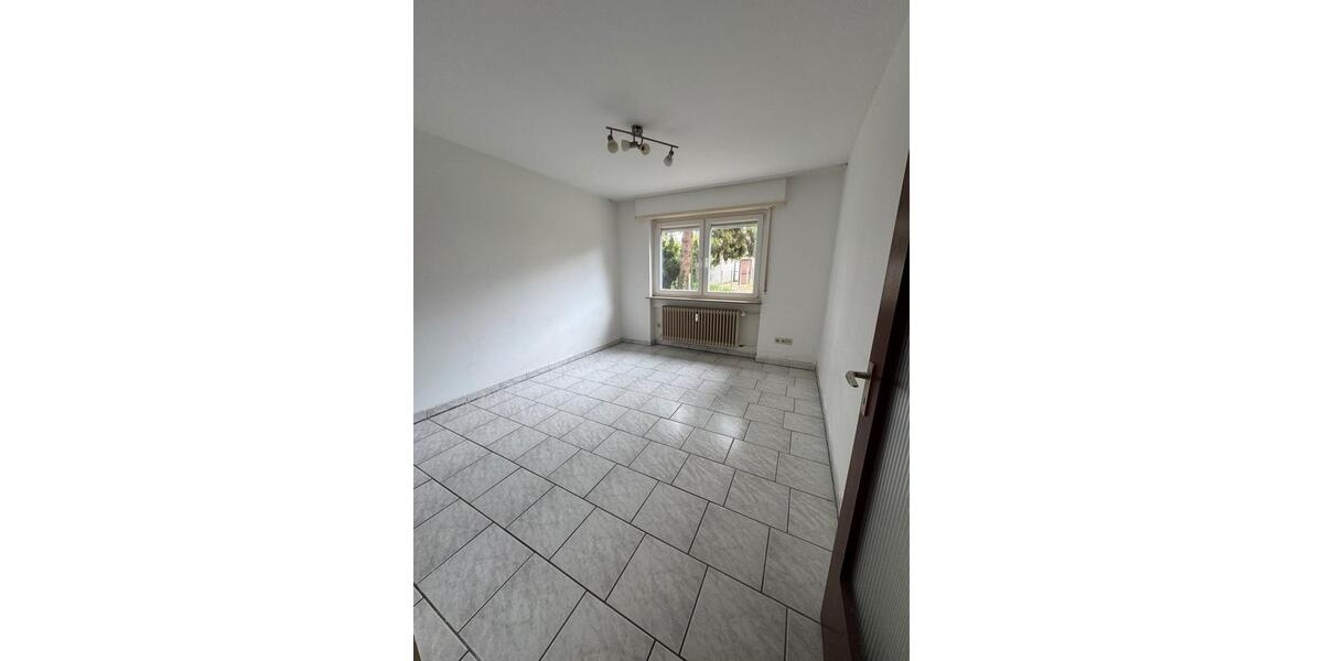 Etagenwohnung Mannheim Niederfeld - 1 Zimmer, 25 m&sup2;, 550&euro; | Angebot:27603338