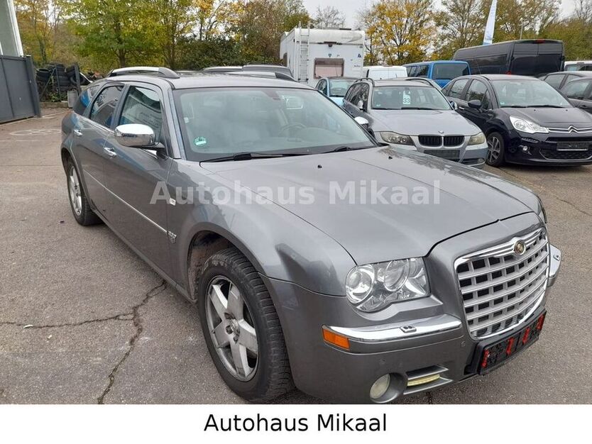 300C