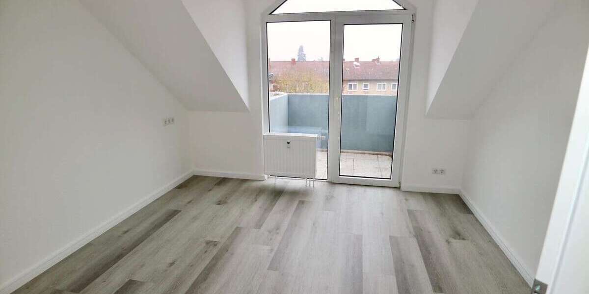 Etagenwohnung Eisenberg - 2 Zimmer, 45 m&sup2;, 590&euro; | Angebot:26821292