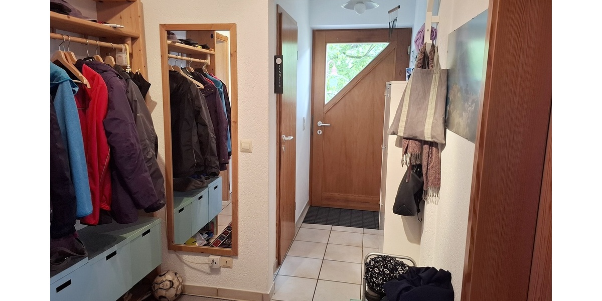 Geräumiges Haus in ruhiger, aber zentraler Lage - Doppelhaushälfte Schönau Schönau | Angebot:26745315