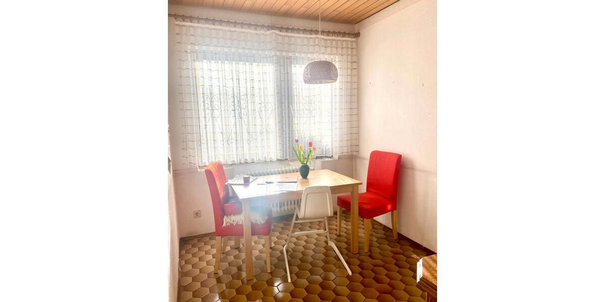 Bungalow Ludwigshafen am Rhein Edigheim - 9 Zimmer, 260 m&sup2;, 439.000&euro; | Angebot:26131155