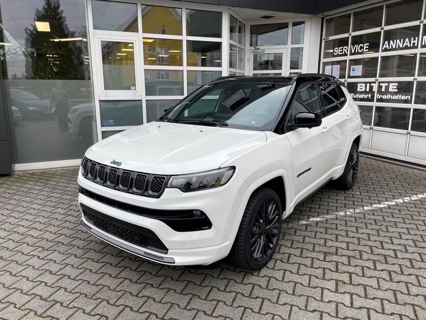 Jeep Compass 8.600 km 36.900 € Mannheim 68169