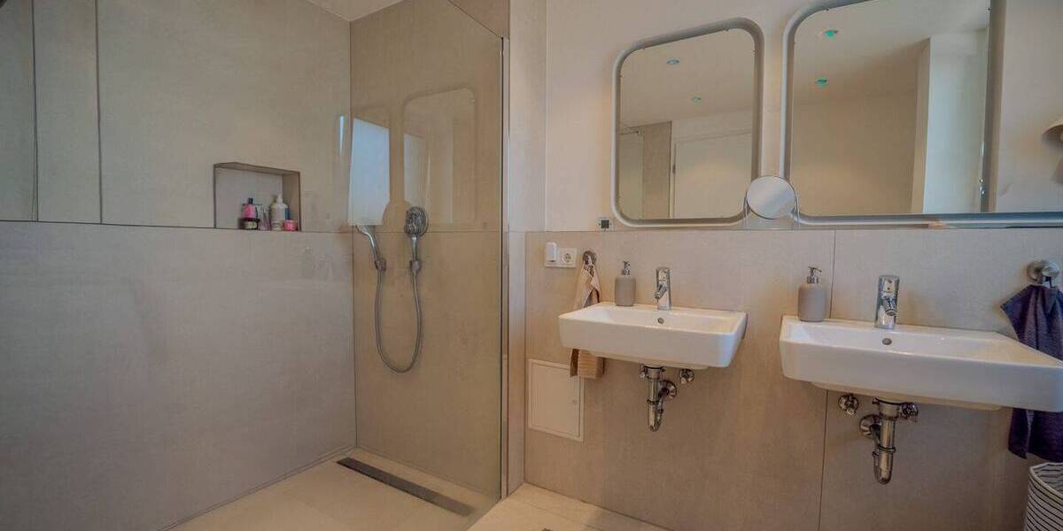 Etagenwohnung Ladenburg - 3 Zimmer, 112 m&sup2;, 720.000&euro; | Angebot:26257540