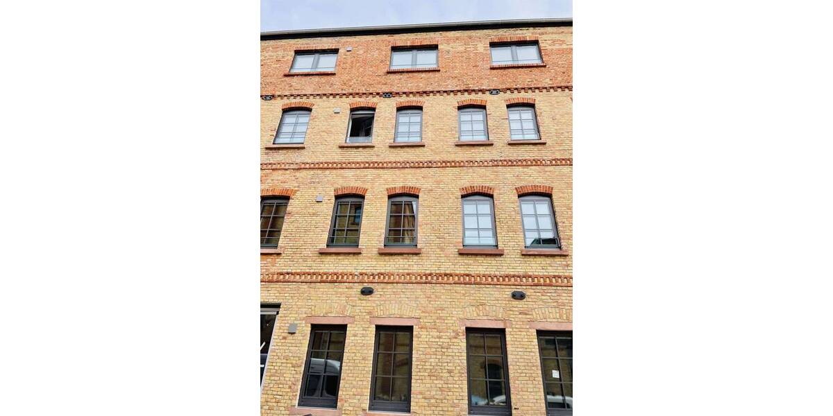 Elegante & moderne 4 ZKB-Wohnung, teilklimatisiert mit Einbauküche, nähe MMT Campus & UMM 4 zimmer