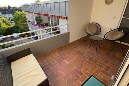 Von privat! Brühl: sonnige 3-Zi.-Whg, Balkon, ruhig, naturnah