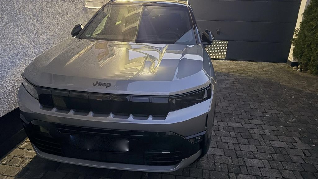 Jeep Compass 1.490 km 38.990 &euro; Philippsburg 76661