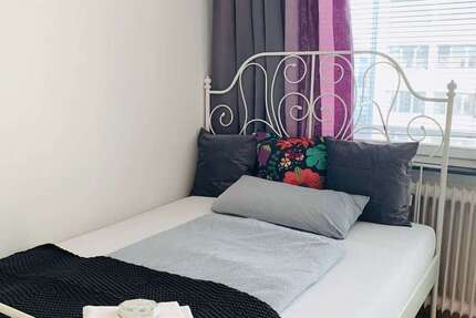 Zimmer Mannheim Innenstadt - 1 Zimmer, 900&euro; | Angebot:27123950