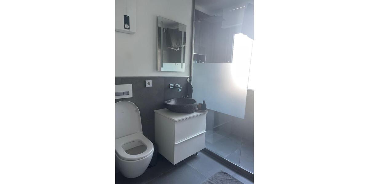 Etagenwohnung Ludwigshafen am Rhein Ludwigshafen-Oggersheim - 4 Zimmer, 100 m&sup2;, 1.600&euro; | Angebot:25323609