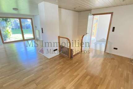 Haus zum Mieten in Lampertheim 900 € 91.46 m²