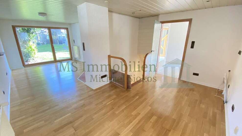 Haus zum Mieten in Lampertheim 900 € 91.46 m²