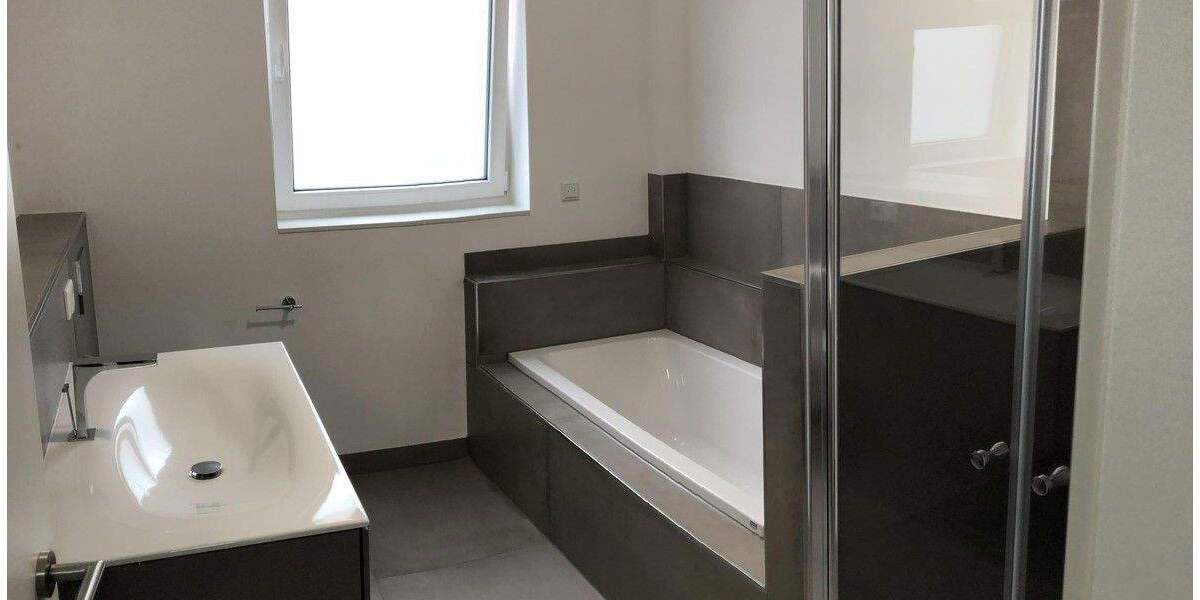 Reihenmittelhaus Grünstadt - 6 Zimmer, 145 m&sup2;, 1.870&euro; | Angebot:24765857