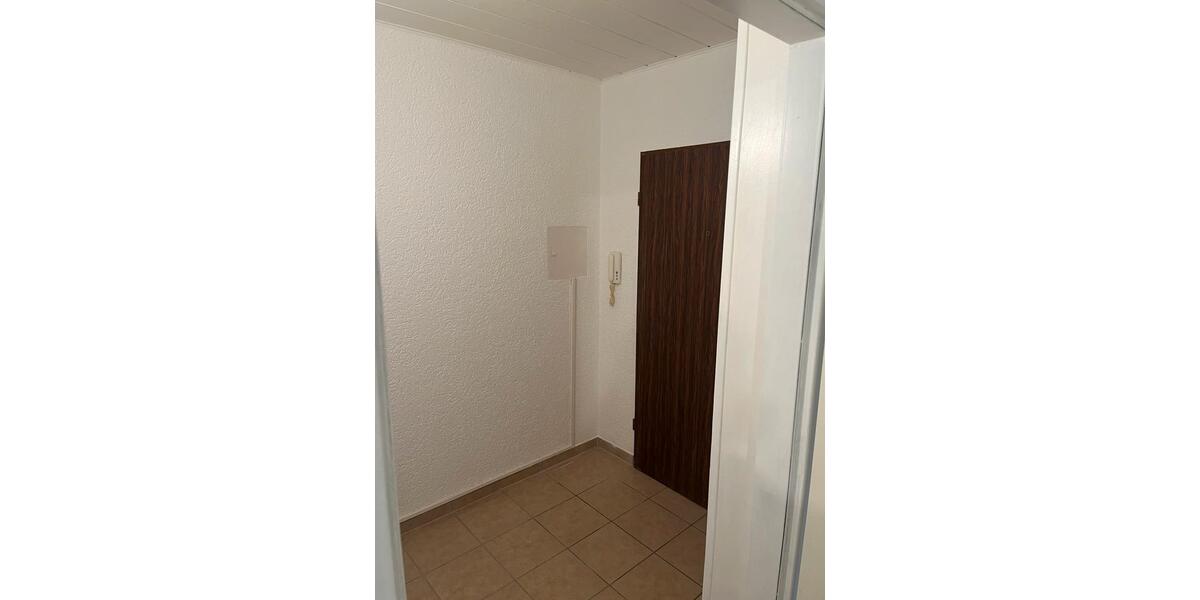Etagenwohnung Nußloch - 4 Zimmer, 90 m&sup2;, 1.600&euro; | Angebot:26022103