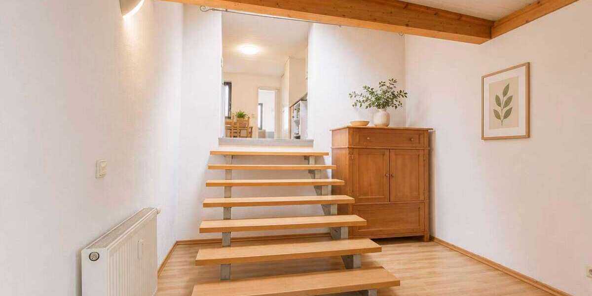 Etagenwohnung Gernsheim - 5 Zimmer, 110 m&sup2;, 320.000&euro; | Angebot:27080130