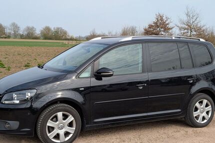 VW Touran 174.999 km 9.499 &euro; Eich 67575