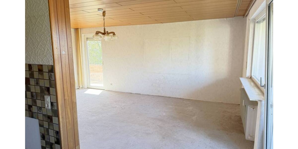 Etagenwohnung Worms Neuhausen - 3 Zimmer, 88 m&sup2;, 169.000&euro; | Angebot:26291468