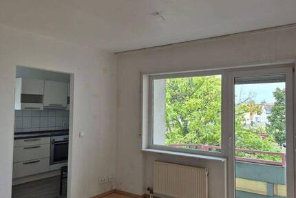 Helle 2-Zimmer Wohnung mit Balkon und 2 Tiefgaragenstellplätze in Bobenheim-Roxheim 2 zimmer