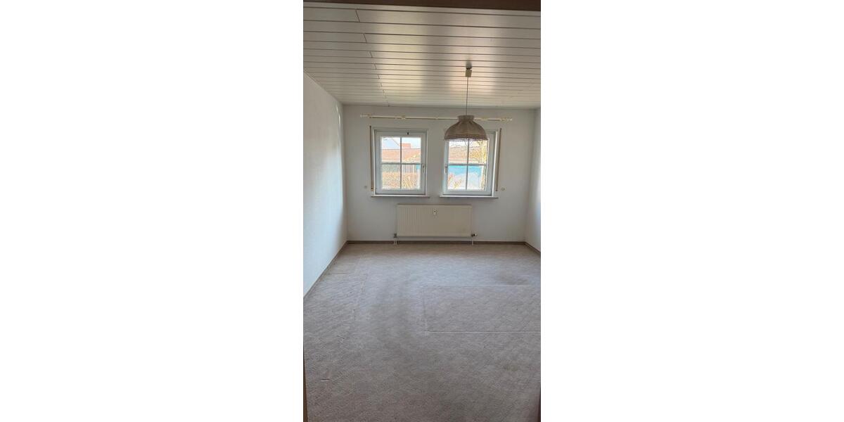 Erdgeschoßwohnung Reilingen - 3 Zimmer, 83 m&sup2;, 250.000&euro; | Angebot:25831350