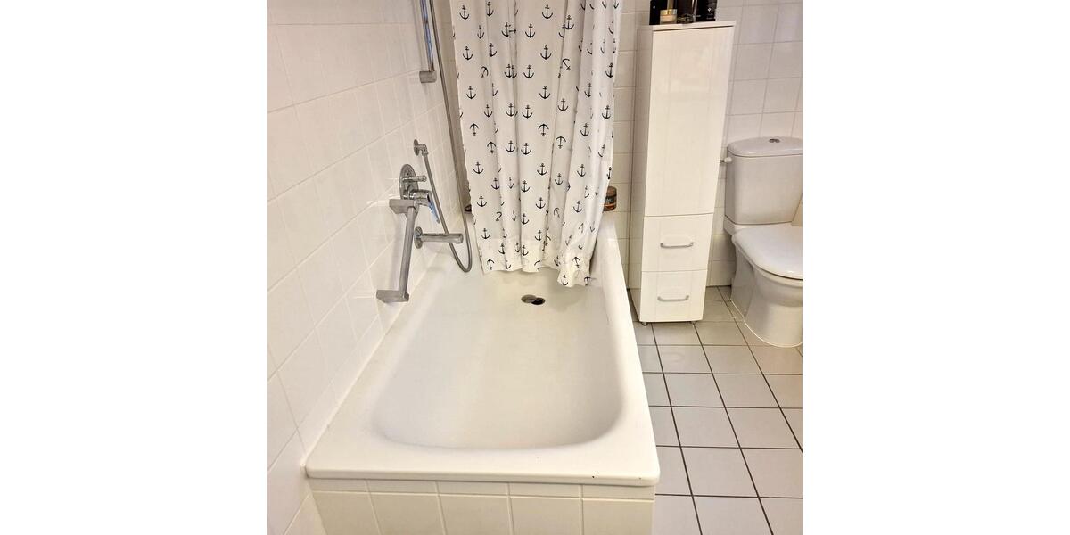 Schone 2 Zi.Küche,Duschbad, 61qm Innenstadt Neustadt 2 zimmer