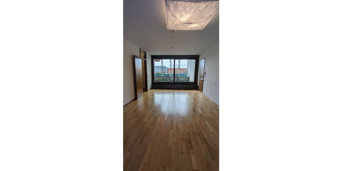 Provisionsfrei* Bezugsfrei: DG mit Terrasse & TG-Stellplatz am Schillerplatz - Dachgeschoßwohnung Mannheim | Angebot:24569761