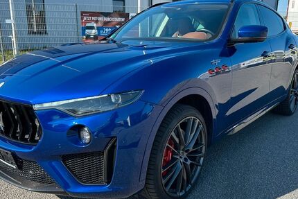 Maserati Levante 128.000 km 69.500 &euro; Lorsch 64653