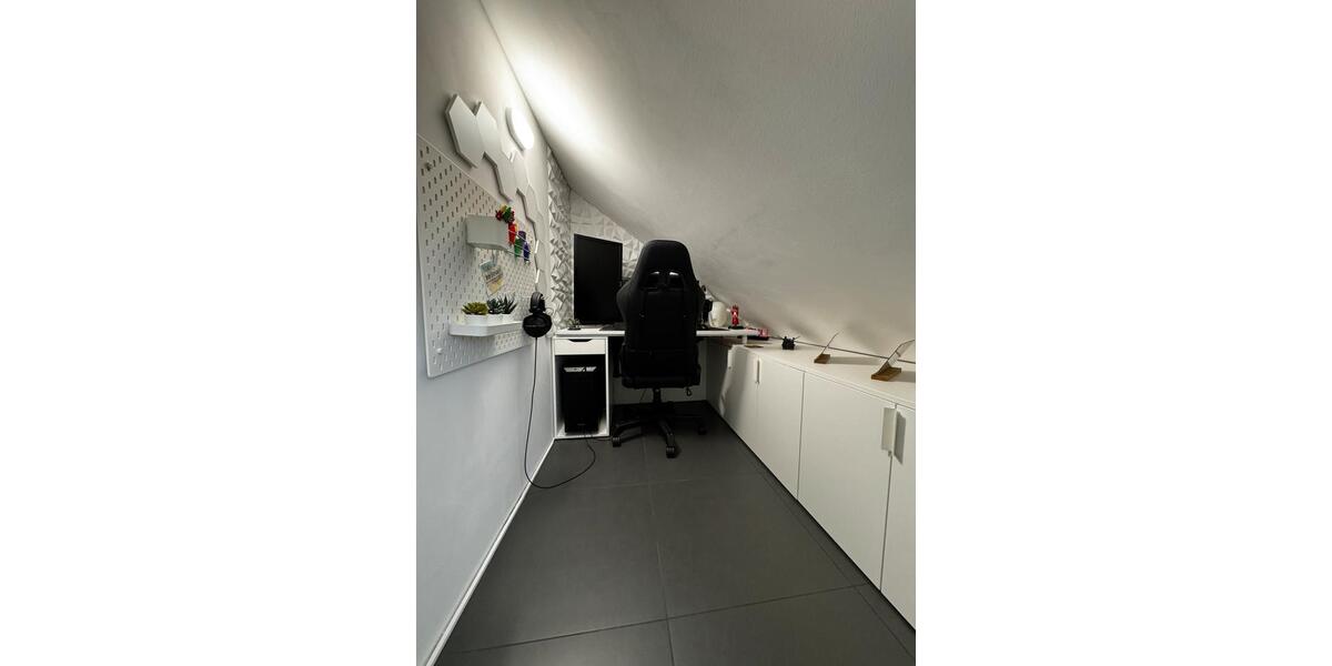 Dachgeschoßwohnung Brühl - 3.5 Zimmer, 110 m&sup2;, 498.000&euro; | Angebot:26408560
