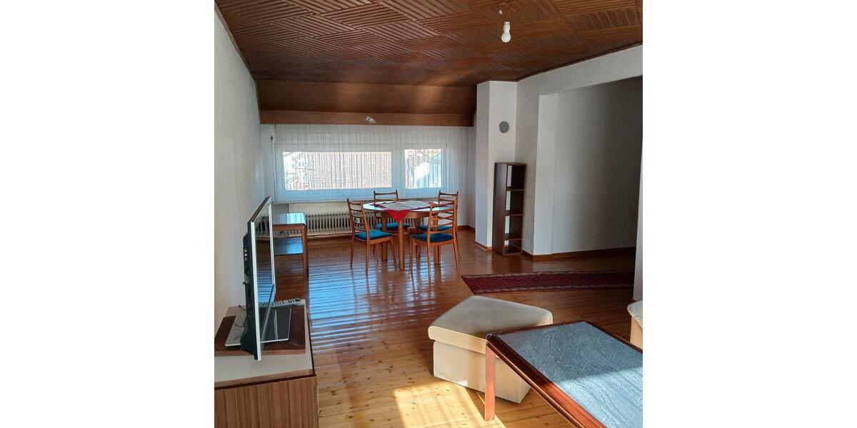 Einfamilienhaus Fürth - 8 Zimmer, 186 m&sup2;, 380.000&euro; | Angebot:26168111