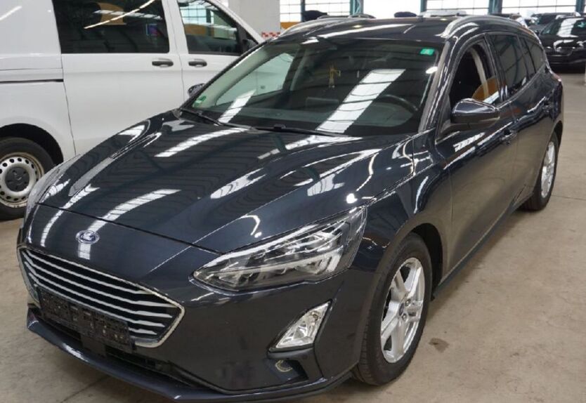 Ford Focus 207.000 km 8.568 € Heidelberg 69123