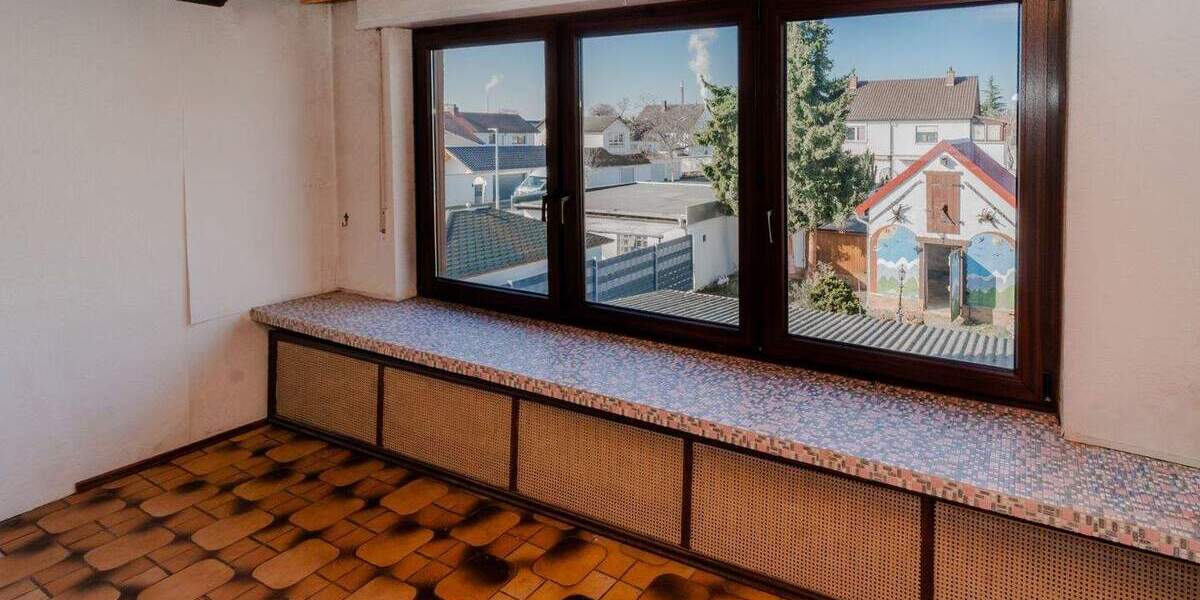 Doppelhaushälfte Mannheim Schönau - 6 Zimmer, 155 m&sup2;, 349.000&euro; | Angebot:25836522