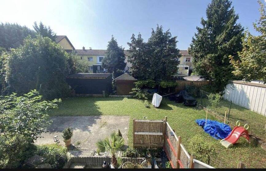 Attraktive, helle 3 ZKB-Wohnung mit neuw. EBK, Wintergarten und Garage in Süd-West-Lage