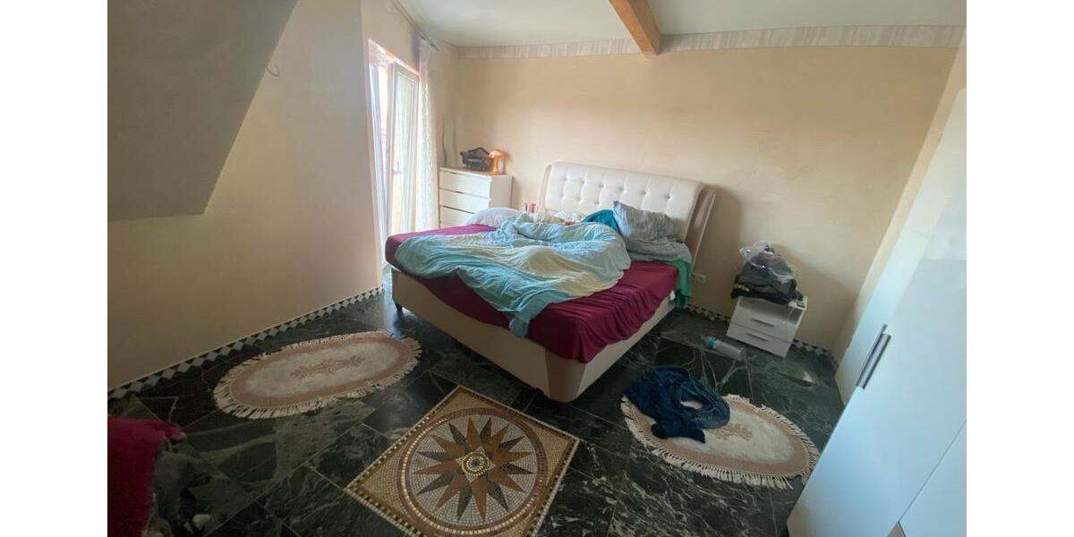 Maisonettenwohnung Ludwigshafen am Rhein Ludwigshafen-Hemshof - 4 Zimmer, 120 m&sup2;, 1.795&euro; | Angebot:26300461