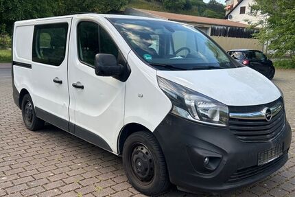 Opel Vivaro 181.000 km 11.299 &euro; schönau 69250
