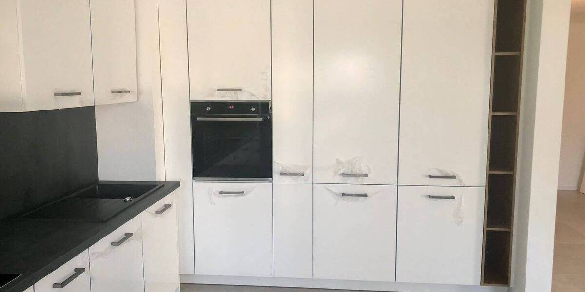 Etagenwohnung Schriesheim - 5 Zimmer, 197 m&sup2;, 2.300&euro; | Angebot:26545588