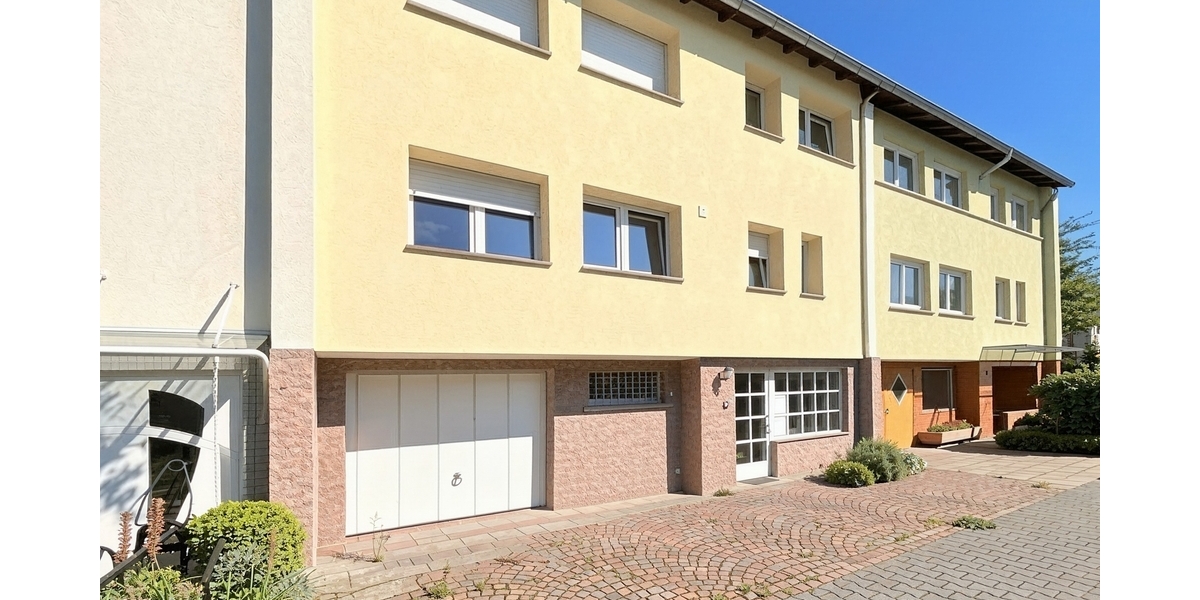 Attraktives Zweifamilienhaus mit 3 Wohneinheiten in Mannheim-Neckarstadt - Zweifamilienhaus Mannheim Neckarstadt-Ost | Angebot:27323722