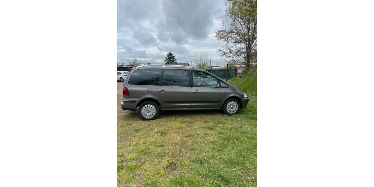 VW Sharan 290.500 km 4.400 &euro; Mannheim 68169