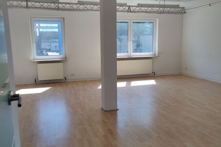 Helles BüroStudioAtelier, 51 m², mit Klimaanlage und Parkmöglichkeiten - Gewerbeobjekt Mannheim Neckarstadt-West | Angebot:27353262