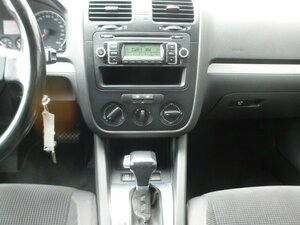 VW Golf KOMBI 1,6 COMFORTLINE AUTOMATIK KLIMA PDC 194.634 km 6.985 &euro; Dossenheim 69221