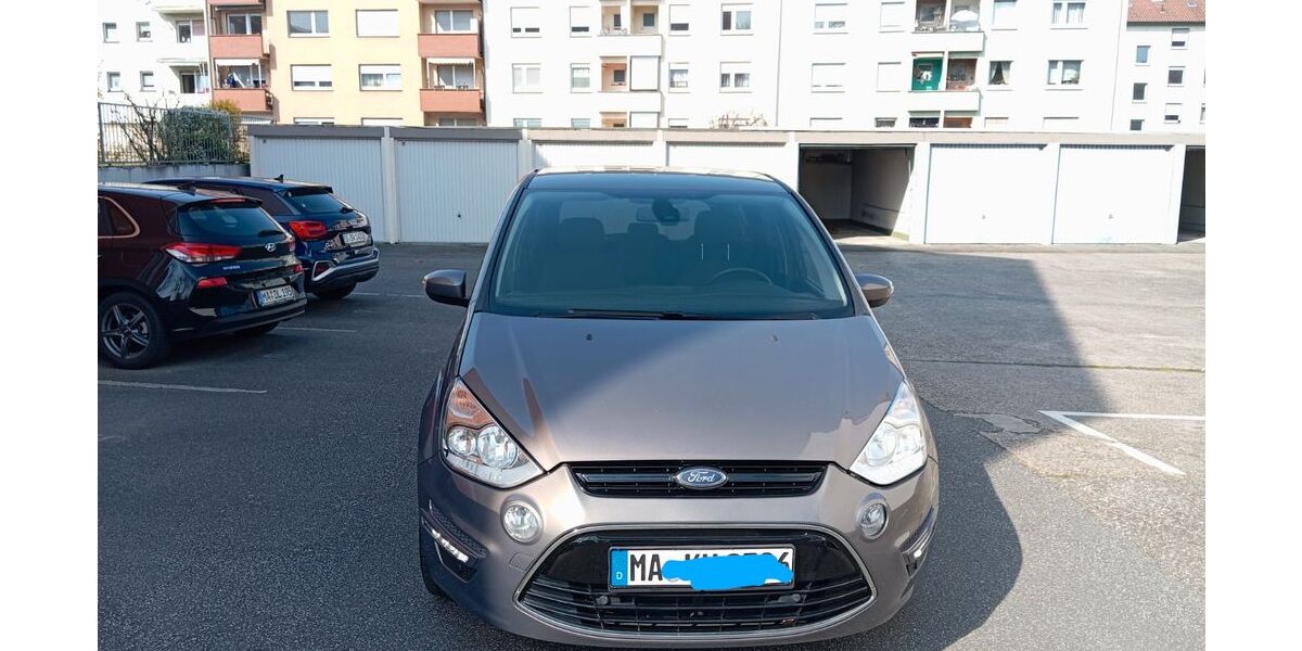 Ford S-Max 352.000 km 3.890 &euro; Mannheim 68169