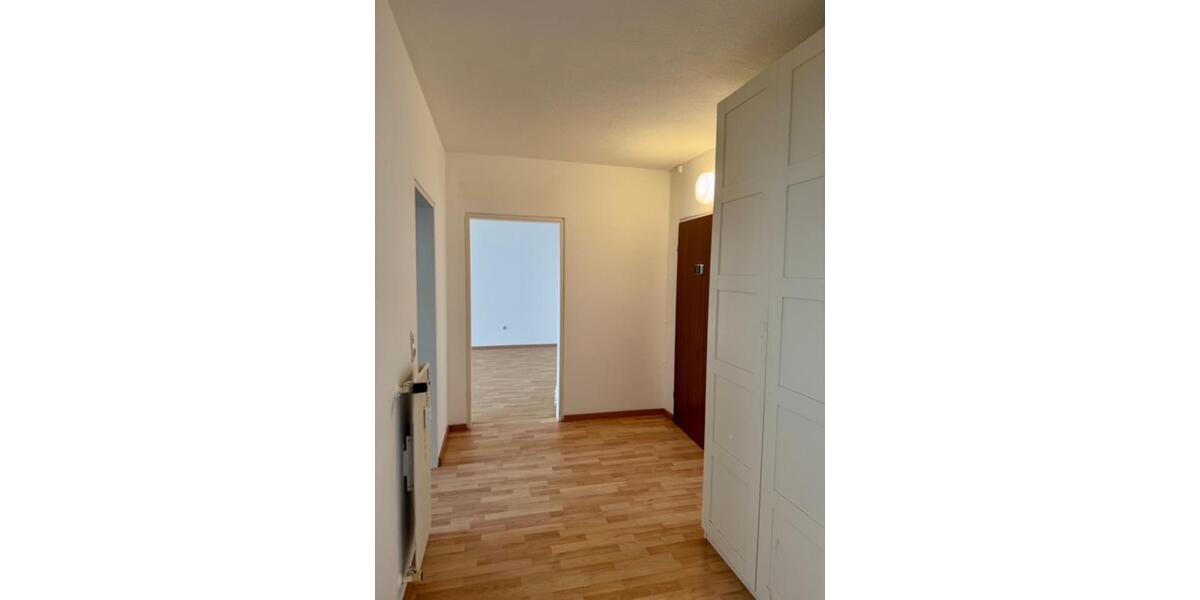 Etagenwohnung Heppenheim (Bergstraße) - 2 Zimmer, 69 m&sup2;, 190.000&euro; | Angebot:25022102