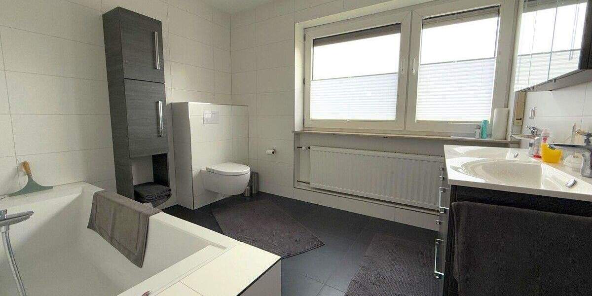 Reihenmittelhaus Ludwigshafen am Rhein Oppau - 7 Zimmer, 163 m&sup2;, 399.000&euro; | Angebot:25877463