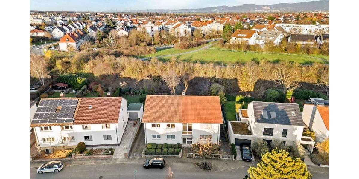 Repräsentatives, freistehendes Mehrfamilienhaus in erstklassiger Wohnlage von Schwetzingen-Oststadt 1 zimmer