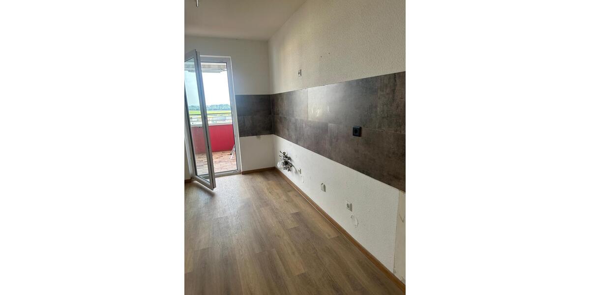 Etagenwohnung Bensheim - 3 Zimmer, 94 m&sup2;, 1.600&euro; | Angebot:26020918
