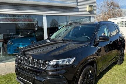 Jeep Compass 19.900 km 26.990 &euro; Neustadt 67433
